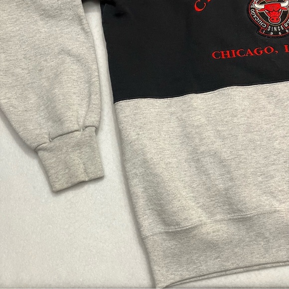 Vintage Nutmeg Chicago Bulls Sweatshirt - Picture 5 of 12